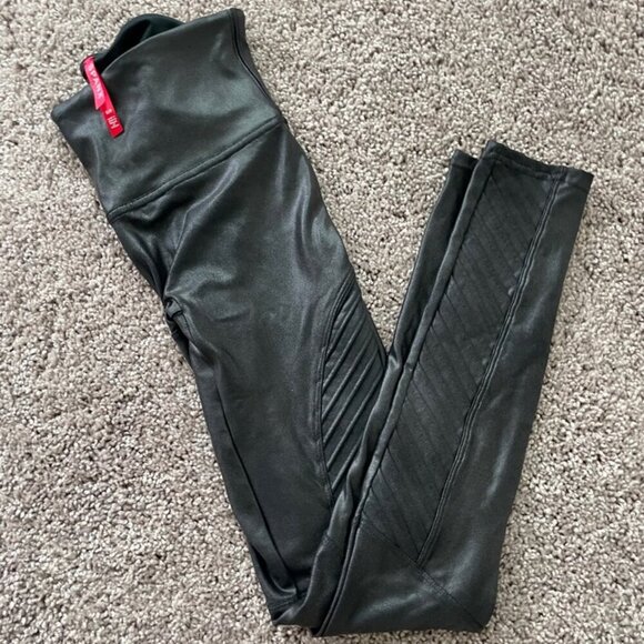 SPANX MOTO LEGGINS FAUX LEATHER HIGH WAIST SZ S PERFECT SHAPE BIKER GOTH CORE - Picture 12 of 16